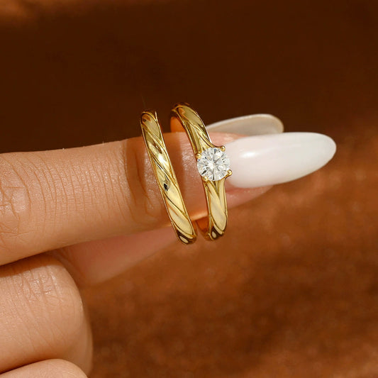 Antique Round Cut 1.0ct Solitaire Moissanite Ring Sets